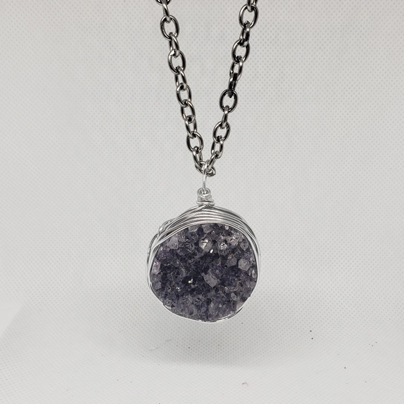 Druzy amethyst necklace - Picture 3 of 3